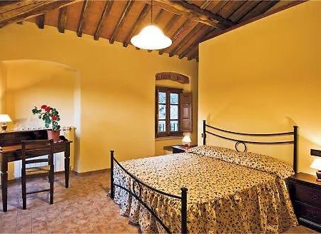 לוקה Fattoria Agriturismo Bigongiari מראה חיצוני תמונה
