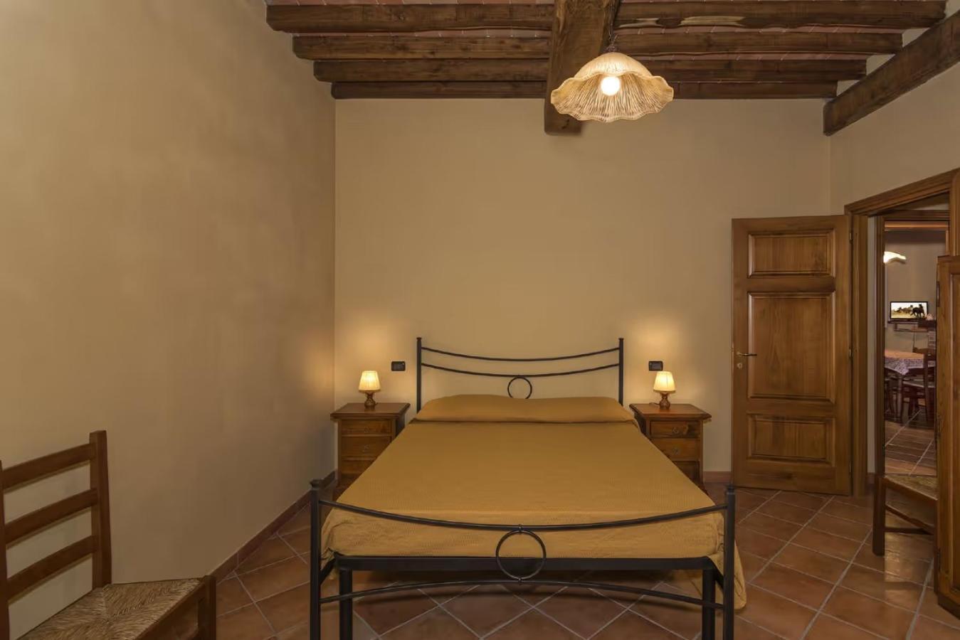 לוקה Fattoria Agriturismo Bigongiari מראה חיצוני תמונה
