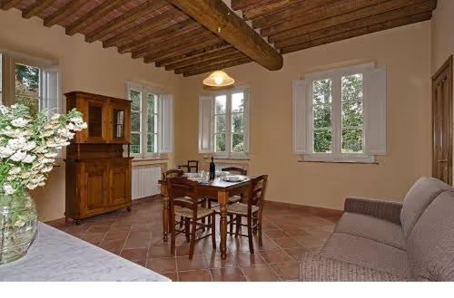 לוקה Fattoria Agriturismo Bigongiari מראה חיצוני תמונה